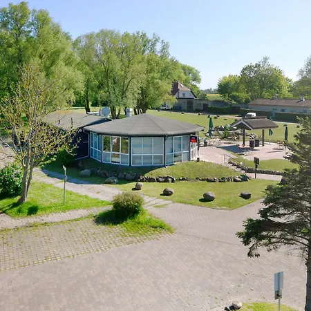 Am Gutspark Drankse Sonnengarten Dranske